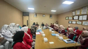 Asah Kompetensi Klinis, Mahasiswa FIK Ummad Jalani PKL di RSI Siti Aisyah Madiun