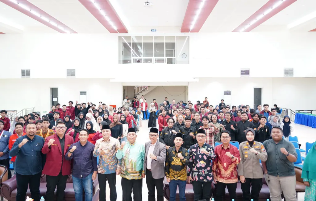 Umsura Sambut Ajakan Pemkot Surabaya Kolaborasi Pemanfaatan Panel Surya di Ruang Publik