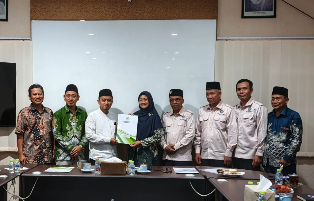 Debbie Chintya Rose Resmi Jadi Kepala SD Muhammadiyah 1 Driyorejo