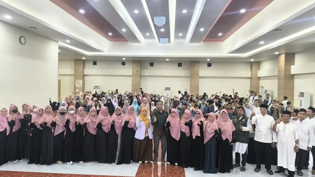 Murid SD Musix Kuliah Ramadan di FK UM Surabaya