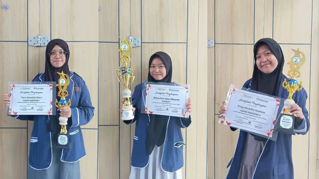 Siswi SMPM 7 Surabaya Borong Juara Vlog Dakwah Syiarmu