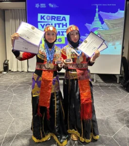Siswi SMAMIO Gresik Borong Dua Penghargaan di Korea Youth Summit 2026