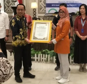 Digitalisasi Layanan Ngebut, RSI Hasanah Muhammadiyah Mojokerto Diganjar Penghargaan BPJS Kesehatan