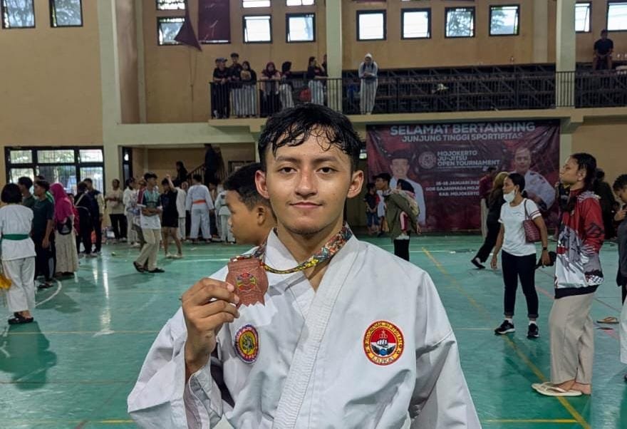 Raih Perunggu Nasional, Wildan Harumkan Jujitsu UMSURA di MJOT 2026