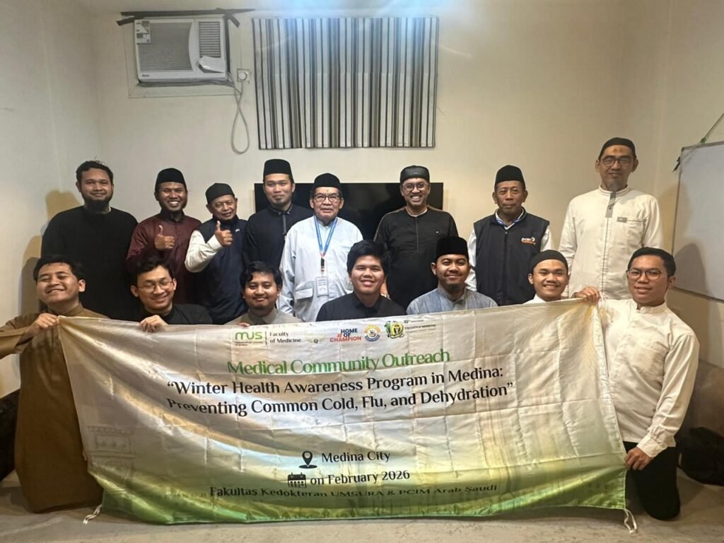 Dosen FK UMSURA Gelar Pengabdian Masyarakat Internasional di Madinah, Bahas Pencegahan Superflu dan Kesehatan Musim Dingin