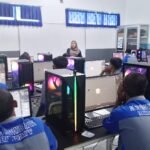 Siswa Animasi SMK Muda Genteng Membuat Proyek Model 3 Dimensi 