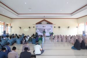 Selama Bulan Ramadan: Pondok Al Mizan Lamongan Terjunkan Ratusan Santri di Tiga Kabupaten