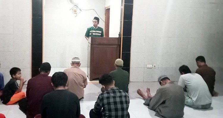 Dari Mimbar Tarawih, Santri LKSA Muhammadiyah KH. Achmad Dahlan Serukan Kebersamaan