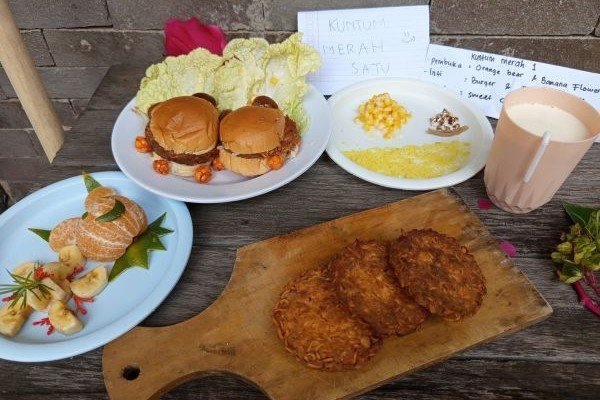 Protein, Perut Buncit, dan Seni Menua dengan Sehat