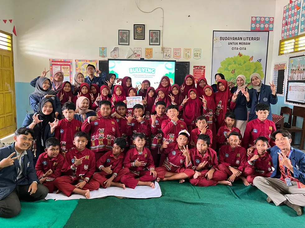 KKN UMG Sosialisasikan Pencegahan Bullying di SDN Suru dan MI Hasyim Asy’ari