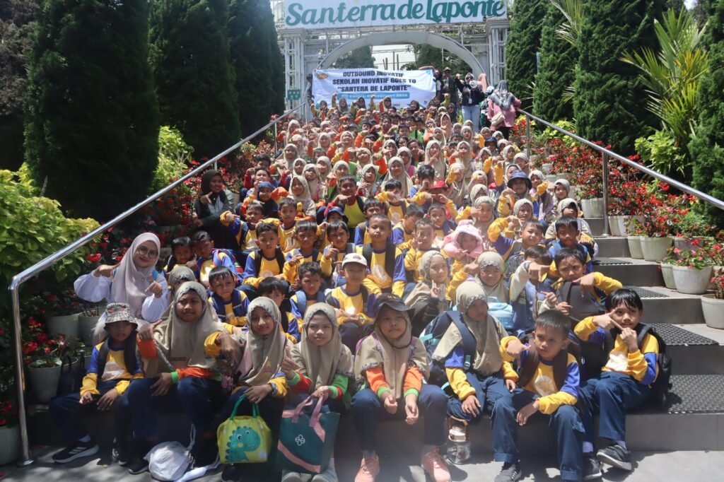 Beginilah Keseruan Otbound Sekolah Inovatif Jagir di Santerra de Laporte