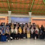 Dorong Ekonomi Kreatif, Mahasiswa KKN UMG Sulap Surplus Cabai Desa Bendung Jadi Produk “BonCandu”