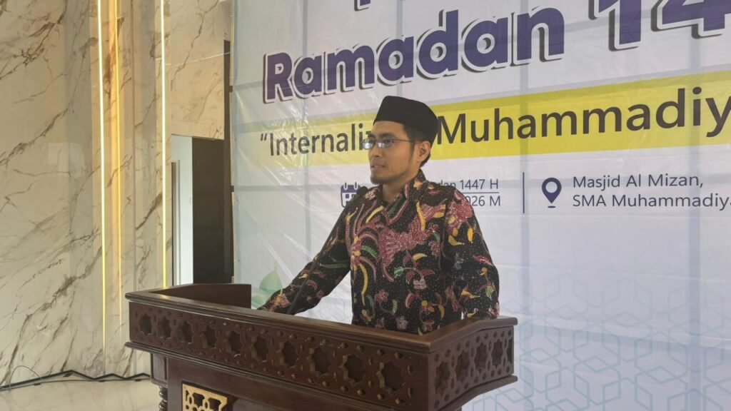 Pengajian Ramadan PCM GKB Gresik Kupas Tema Menghayati Nilai-nilai Muhammadiyah