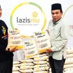 Kantor Layanan Lazismu Tajdidul Iman Salurkan 400 Paket Ramadan