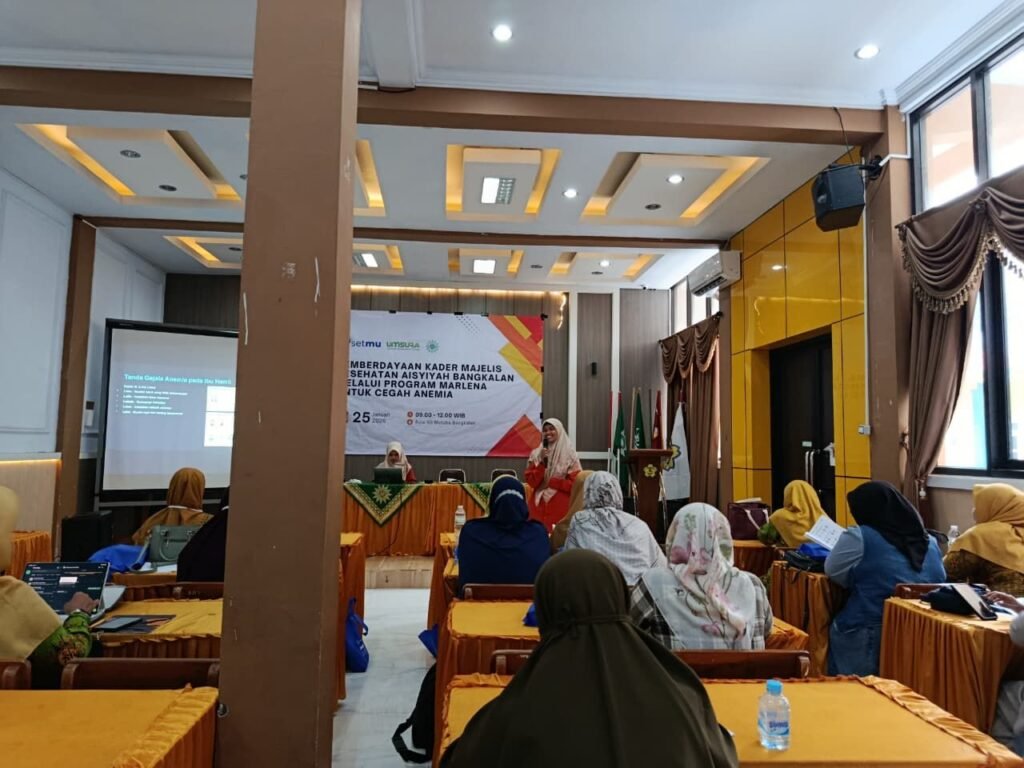 Cegah Anemia Sejak Dini, Tim FIK Umsura Berdayakan Kader Aisyiyah Bangkalan Lewat Program “MARLENA”