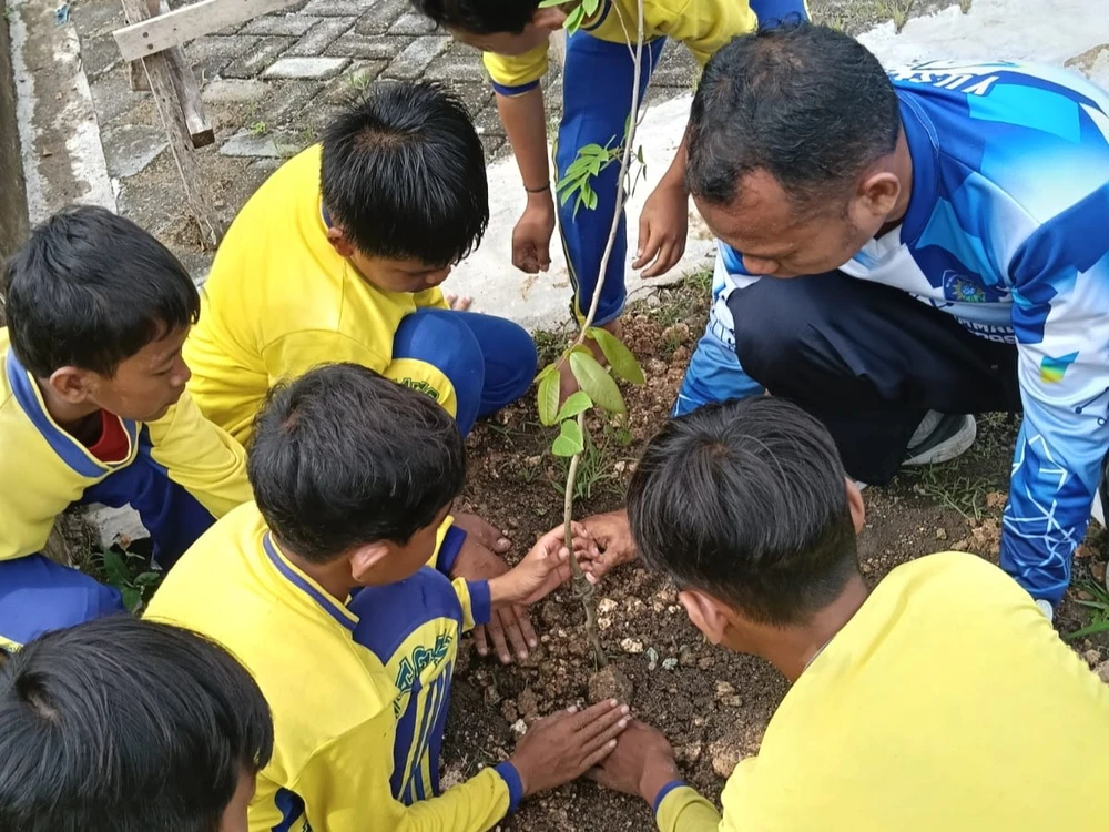 MI Muhammadiyah 21 Kapas Implementasikan Gerakan Ekoteologi