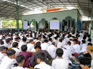Mamumtaza Motivasi 500 Siswa SMPN 1 Dau Jadi Manusia Terbaik