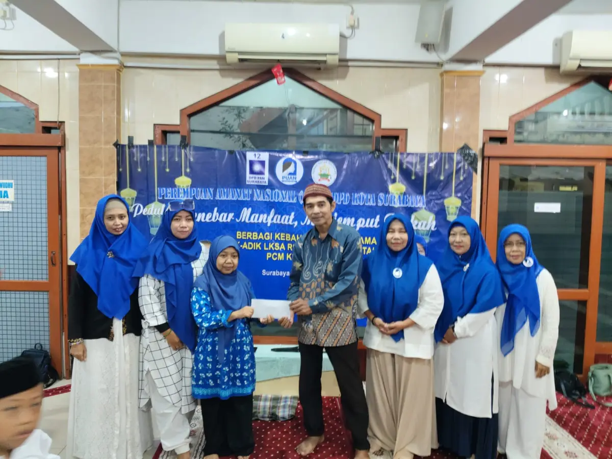 Puan Surabaya Motivasi Anak LKSA Rumah Pintar Matahari