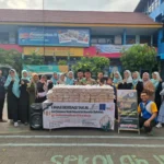 SD Muhammadiyah 15 Surabaya Rutin Bagikan Takjil Gratis