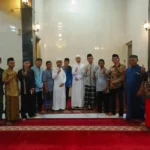 Sambut Ramadan, Jamaah Masjid Al Ikhlas Wonorejo Ikuti Tausiyah Subuh Ulama Palestina