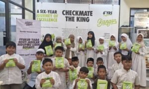 Santri TPQ Nur Hidayah Ikuti Cooking Class di Outlet Burger Bangor