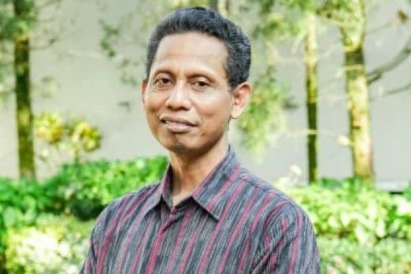 Triyono: Dari Marbot Masjid ke Guru Besar Agribisnis