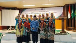 Sinergi Muslimah untuk Solusi Sosial: Pengukuhan BIKKSA dan BAKESOS PDA Bojonegoro