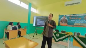 Tingkatkan Kompetensi Guru, SD Muhammadiyah 3 Pandaan Bedah Teknik Menulis Berita dan Opini