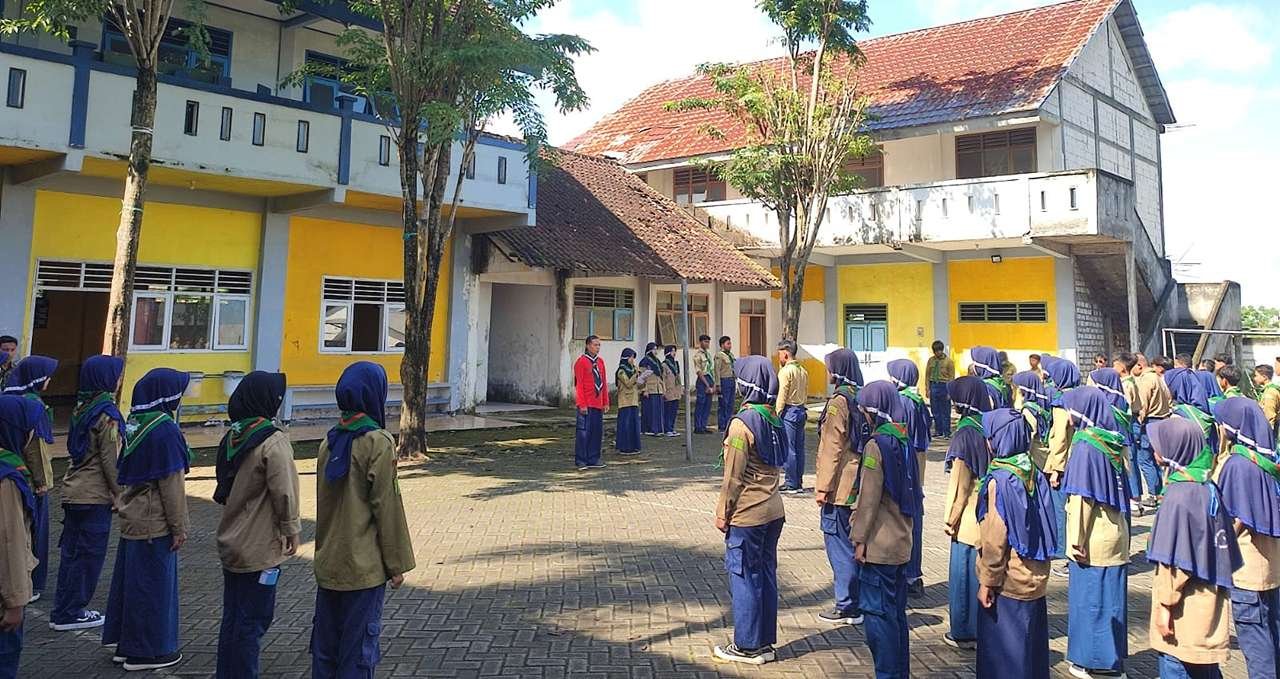 Apel Pembukaan Latihan Hizbul Wathan SMP Muhammadiyah 13 Kalen Tekankan Semangat Belajar dan Kesungguhan Siswa