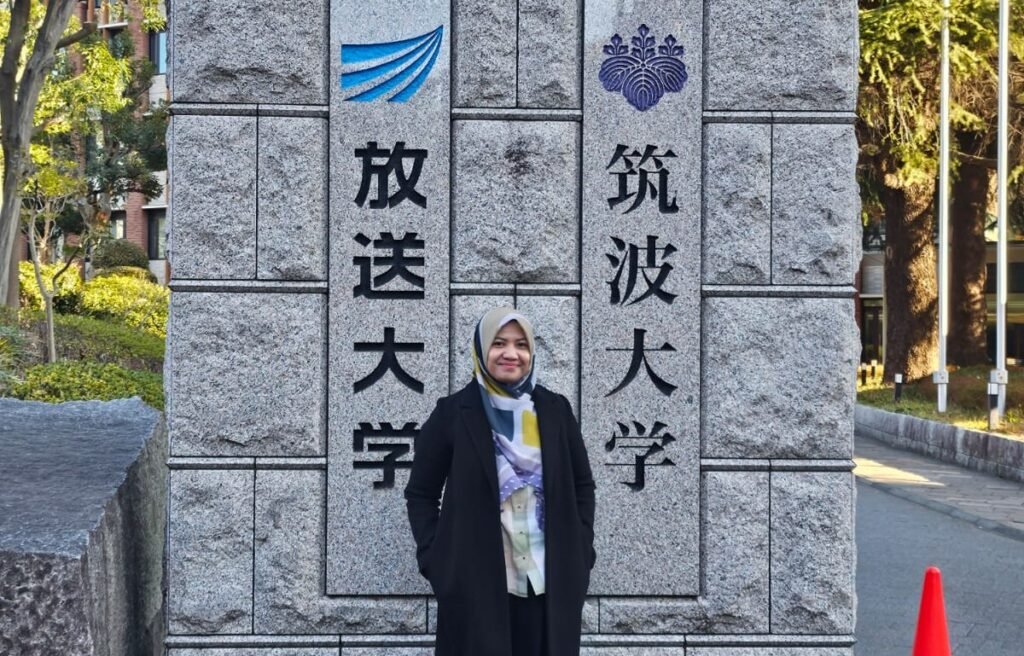 Dari Manyar ke Tokyo: Menemukan Makna Belajar di Balik Pintu Kelas yang Terbuka