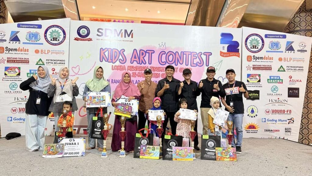 Sinergi Kreativitas Ibu dan Anak: Puluhan Anak Play Group Sekabupaten Gresik Semarakkan Kids Art Contest Milad ke-22 SDMM
