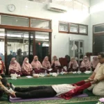 Hibah PKM RisetMu, Dosen Fisioterapi UM Surabaya Terapkan Terapi Sentuh di TK ‘Aisyiyah 34 Ngagel