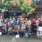 Menyambut Bulan Suci Ramadan TK ABA 10 Kalijaten adakan Pawai Tarhib dan Bagi-bagi Sembako