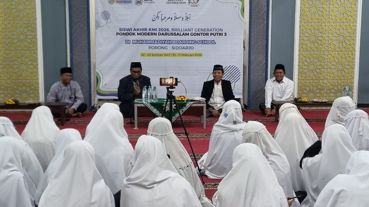 MBS Porong Siapkan Santri Gontor Putri untuk Mengabdi di Tengah Masyarakat