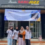 Mahasiswa KKN UM Gresik Berikan Pendampingan dan Penguatan Kapasitas Pemasaran UMKM BUMDes