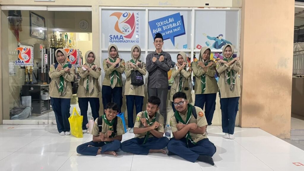 Uji Fisik dan Mental, Kader Hizbul Wathan SMA Muhammadiyah 10 Surabaya Jelajahi 10 Km