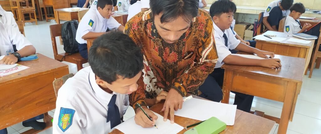 Hari Pertama Masuk Usai Libur Ramadan, SMP Muhammadiyah 1 Blitar Wajibkan Kehadiran Siswa