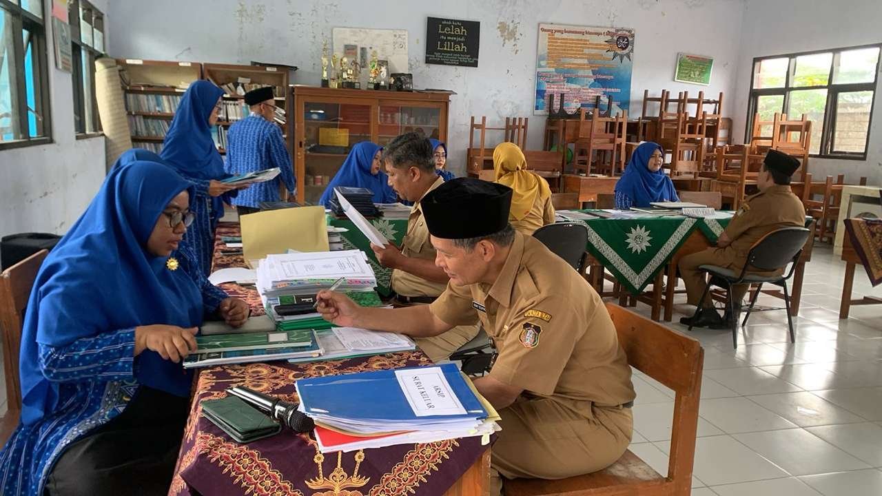 Perkuat Tata Kelola, SMP Muhammadiyah 1 Blitar Rampungkan Visitasi Izin Operasional
