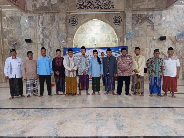 PCM Paciran Sapa Warga Muhammadiyah dalam Silaturahmi dan Safari Ramadan #2 di PRM Dengok