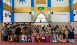 Darul Arqam Smamita Menyapa Hati, dari Penguatan Iman hingga Aksi Nyata di Panti Asuhan