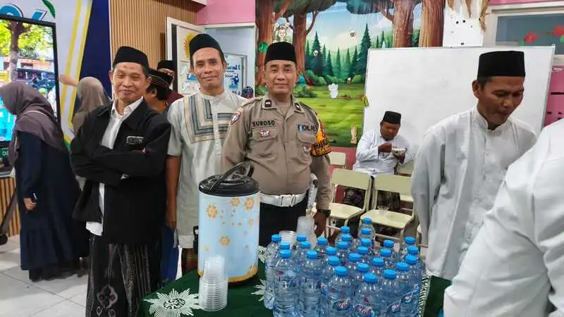 Ludes, Sajian 11 Kg Lontong Kikil Jadi Primdona Safari Ramadan Bersama Muspika Driyorejo