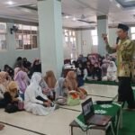 Implementasi Teologi Al-Ma’un, Siswa SD Musix Buka Puasa Bersama Anak Yatim