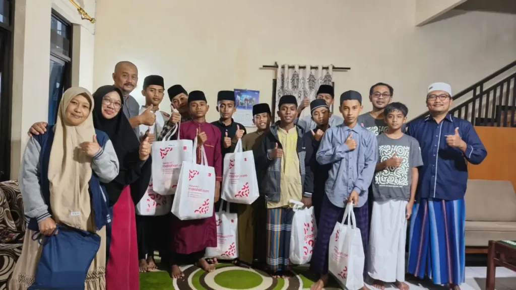 Komunitas Al-A’rof Berbagi Santunan dan Buka Puasa Bersama
