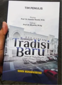 Menenun Masa Depan dari Jejak Sejarah