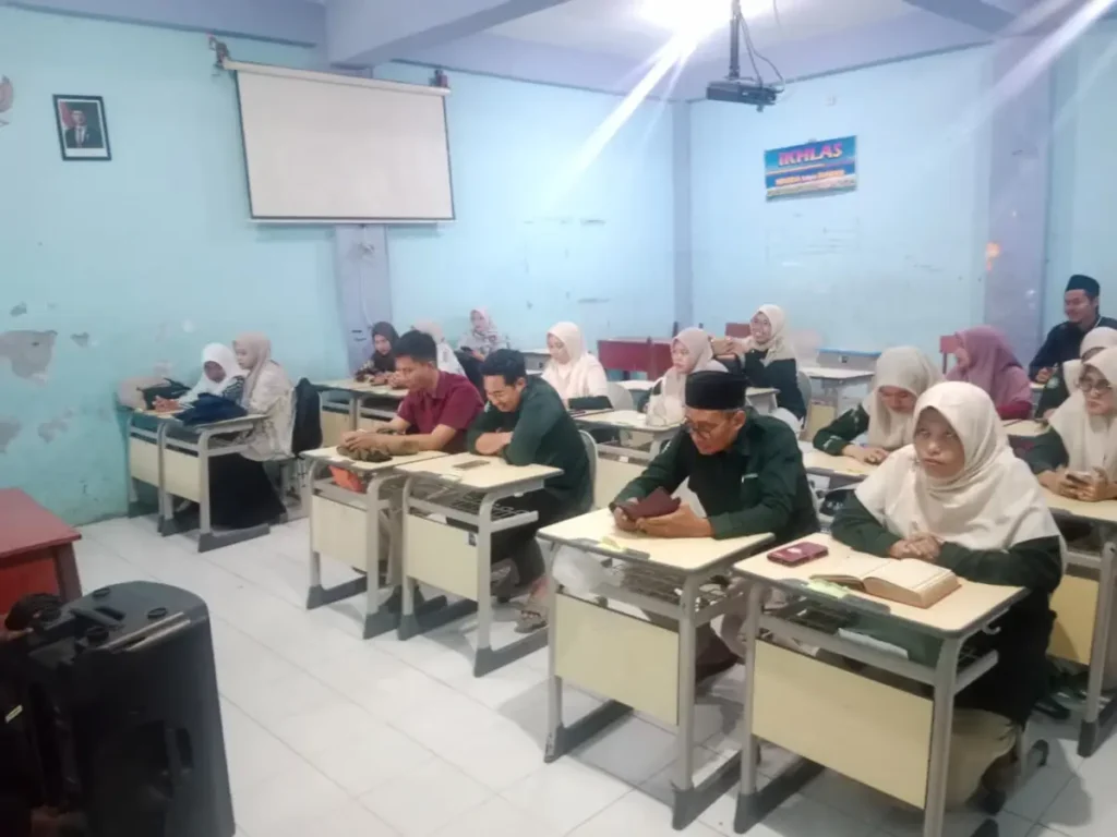 Tahsin Ramadan di SMP Muhammadiyah 15 Surabaya