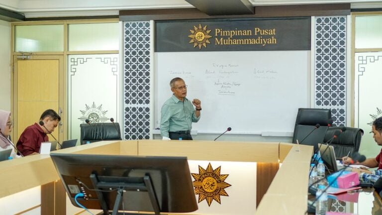 Kisah Haedar Nashir di Balik Ipad yang Tertinggal di Kereta