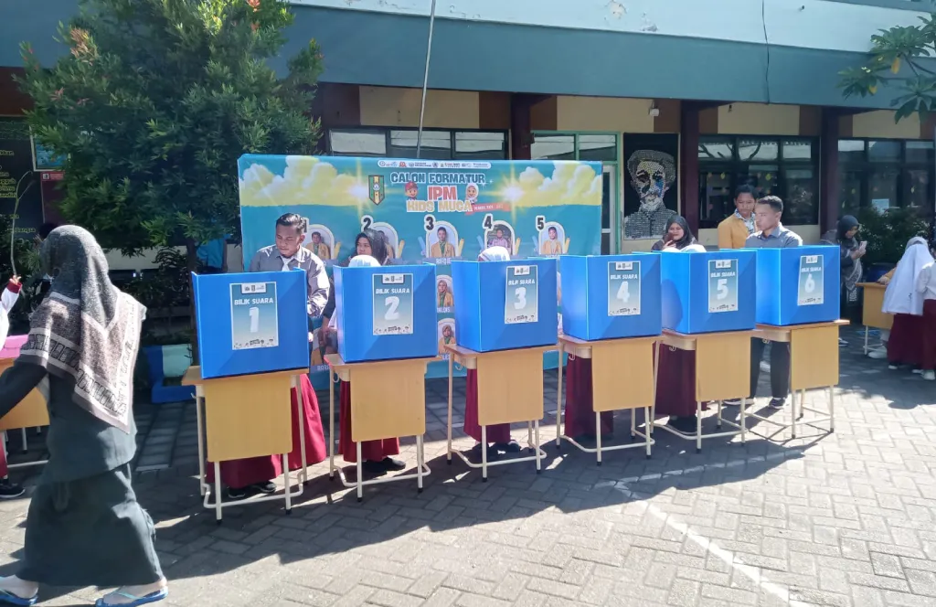 Belajar Demokrasi Sejak Dini, Siswa SD Muga Pandaan Antusias Pilih Formatur IPM Kids 2026–2027