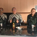 Rujak Jambu di Tengah Pelatihan, Cara Ketua PCM Wonokromo Hangatkan Suasana