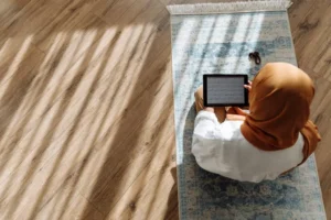 Ramadan dan Revolusi Literasi: Saatnya Umat Kembali pada Iqra