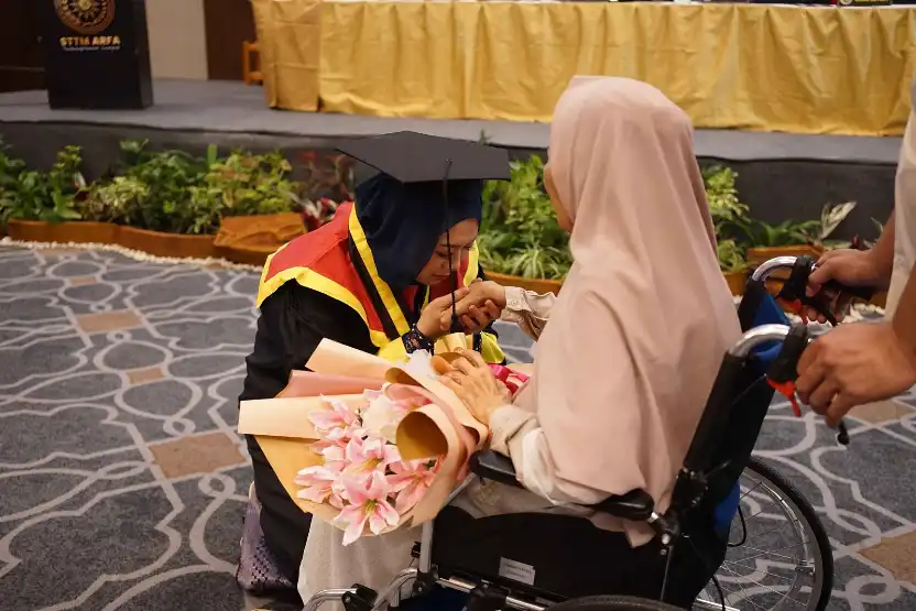Wisuda STTM ARFA Angkatan Perdana, Ini Cerita Penantian dan Perjuangan Wisudawan